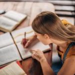 Hábitos de Estudo Produtivos: 7 que Transformam os Teus Resultados (Sem Mais Horas)